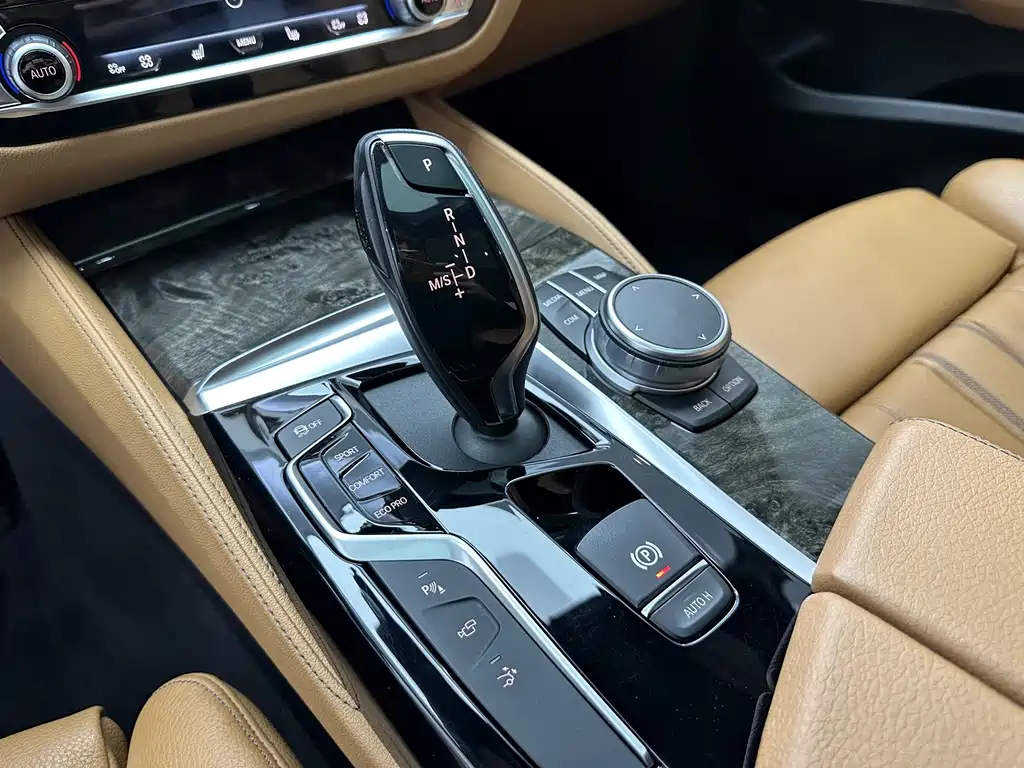 BMW 6 Series GT — фото 7
