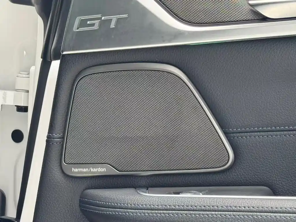 BMW 6 Series GT — фото 8