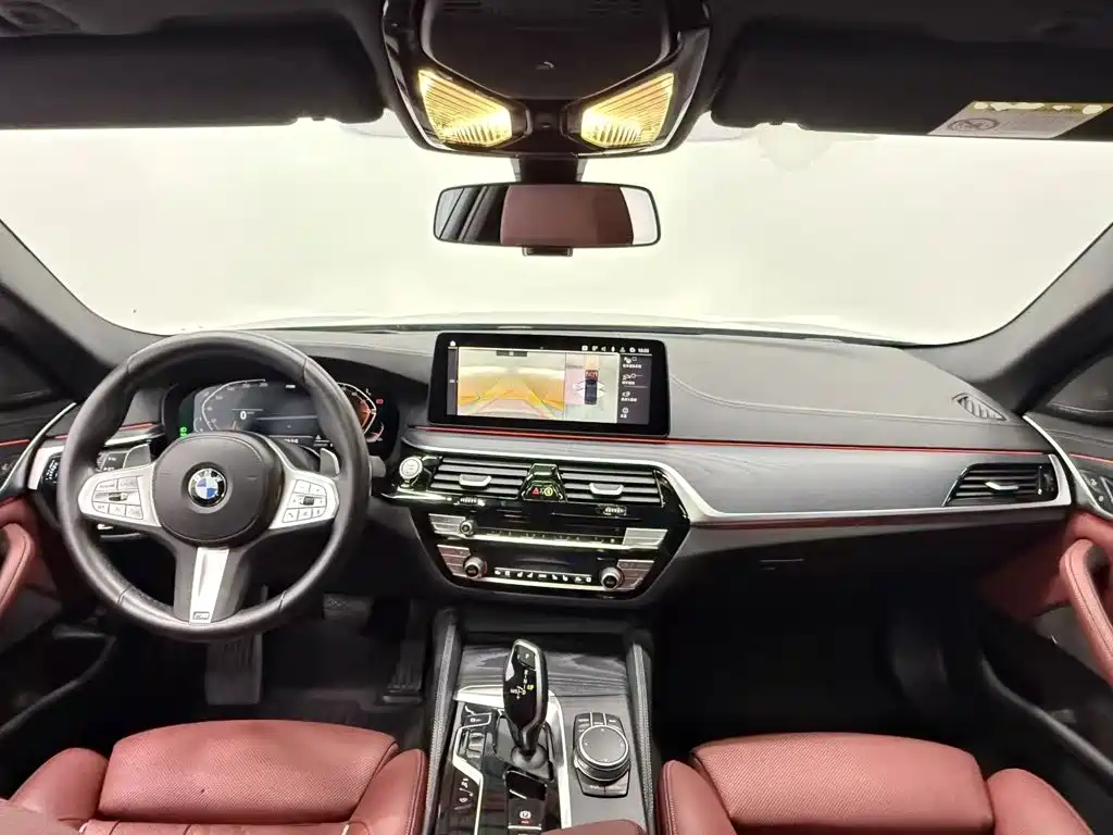 BMW 5 Series — фото 9