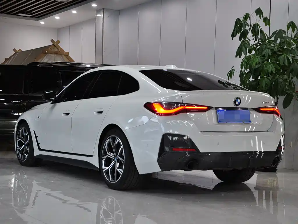 BMW 4 Series — фото 3