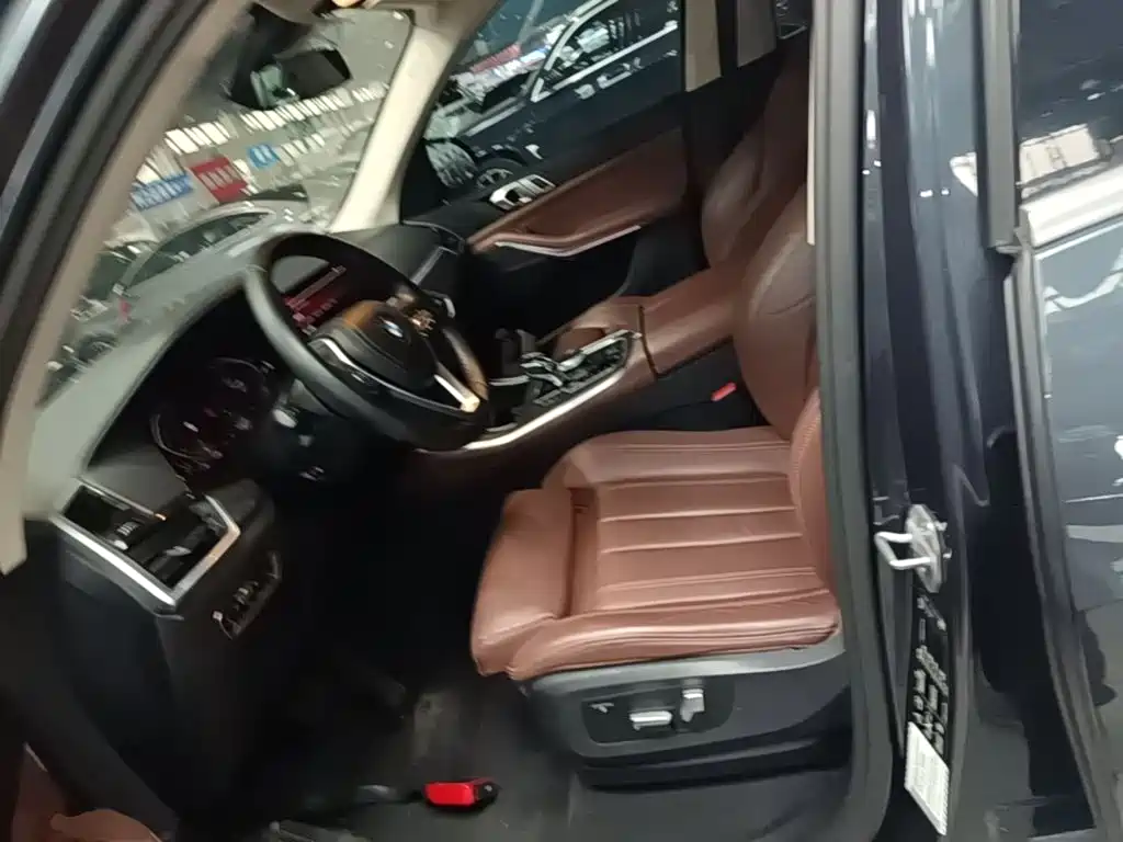 BMW X5 (Import) — фото 14
