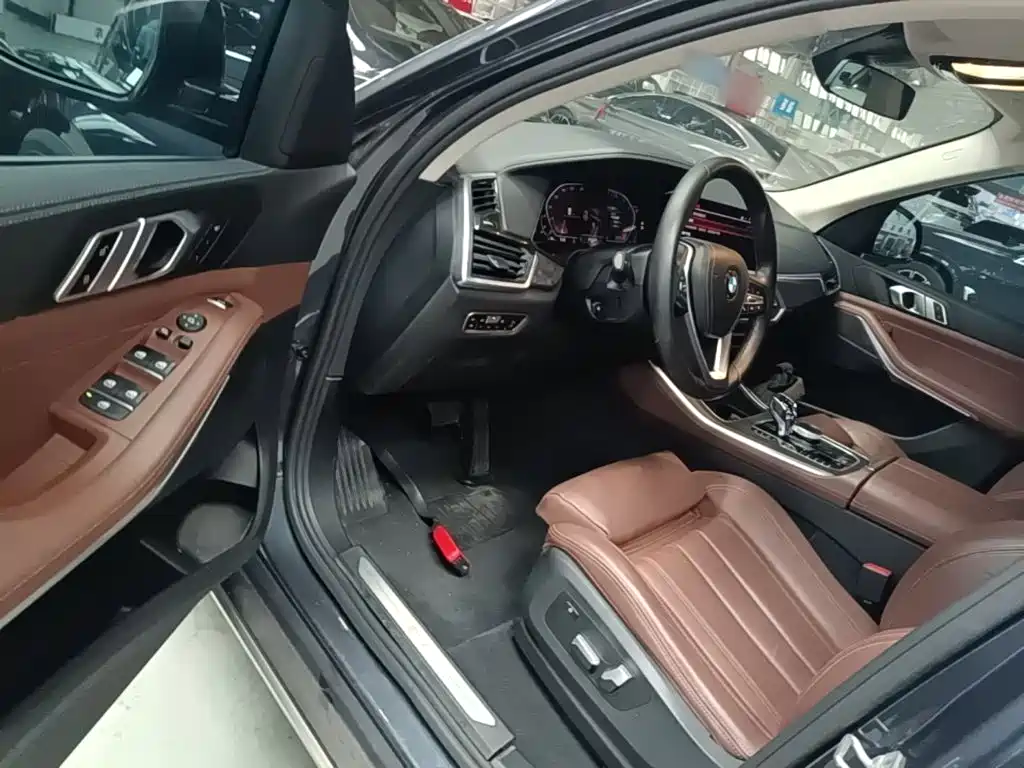 BMW X5 (Import) — фото 15
