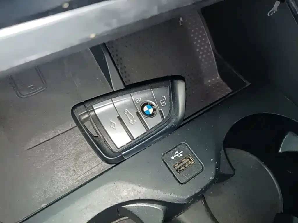 BMW X5 (Import) — фото 8