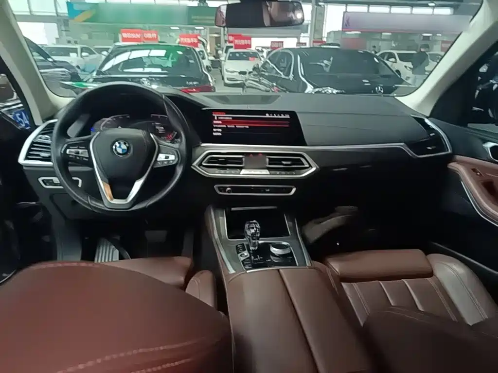 BMW X5 (Import) — фото 9