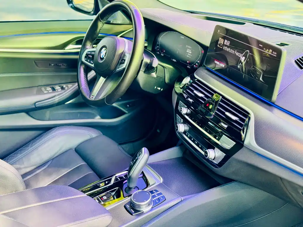 BMW 5 Series (Import) — фото 14