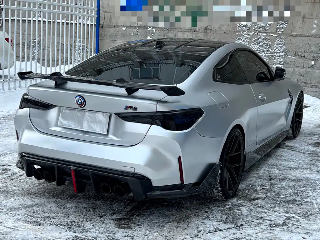 BMW M4 — фото 10