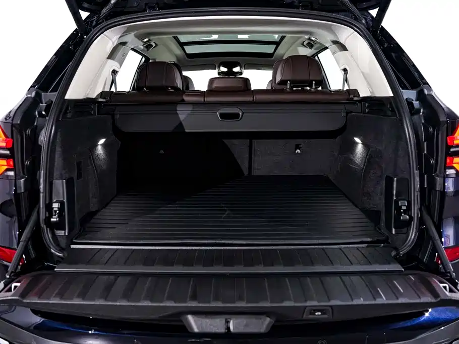 BMW X5 — фото 32