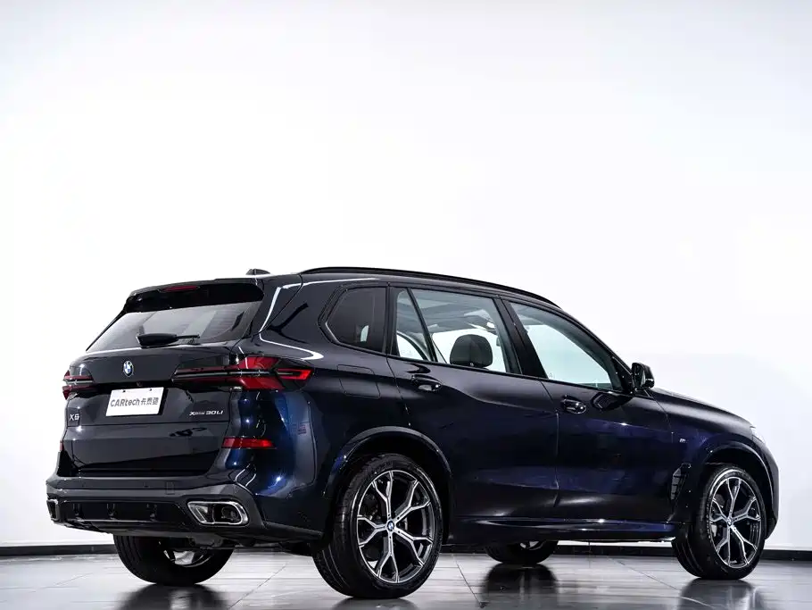 BMW X5 — фото 6