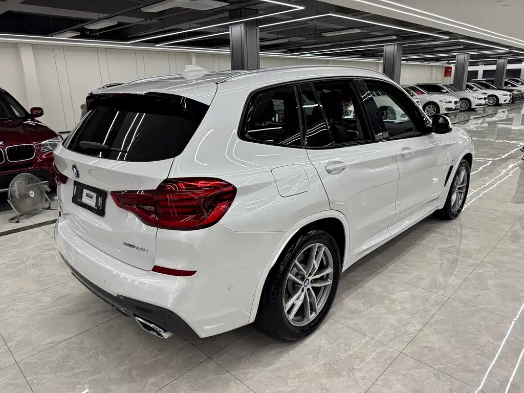 BMW X3 — фото 4