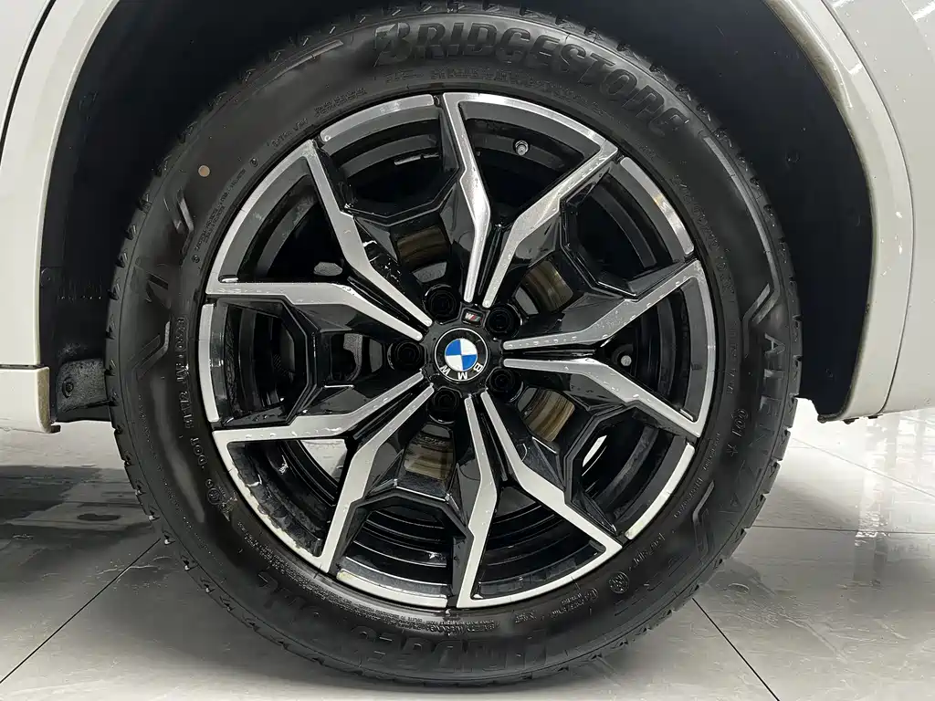 BMW X3 — фото 9