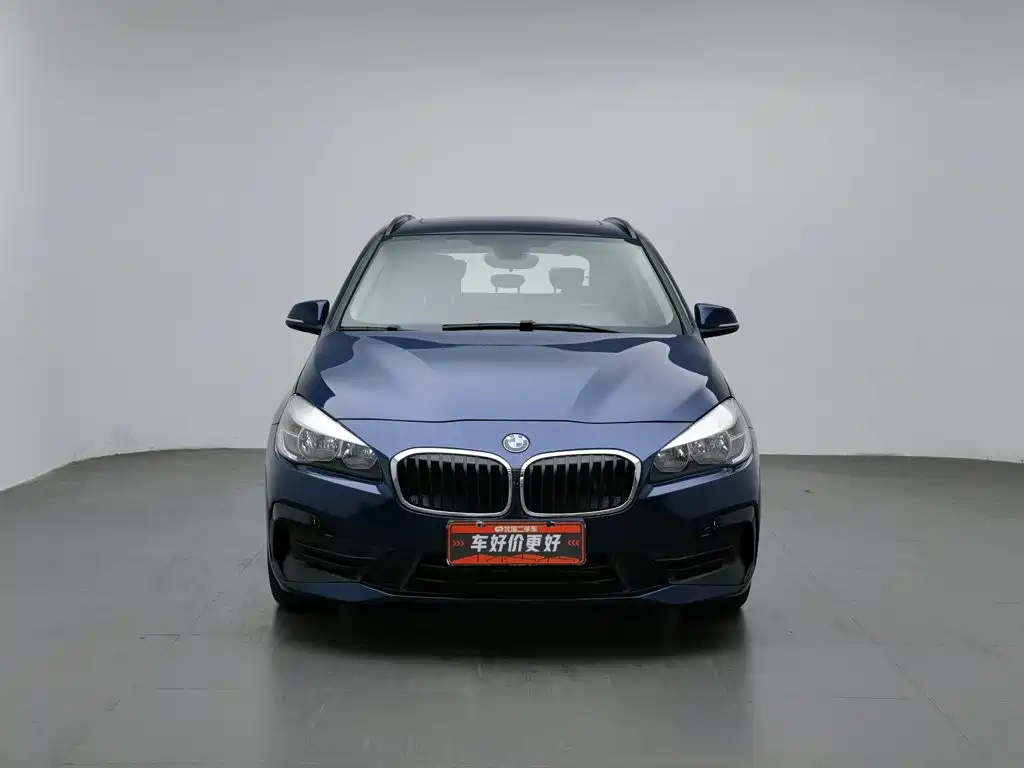 BMW 2 Series Active Tourer — фото 3