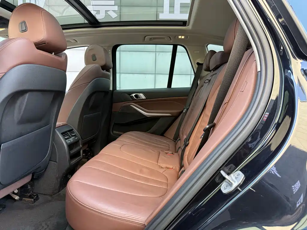 BMW X5 (Import) — фото 11