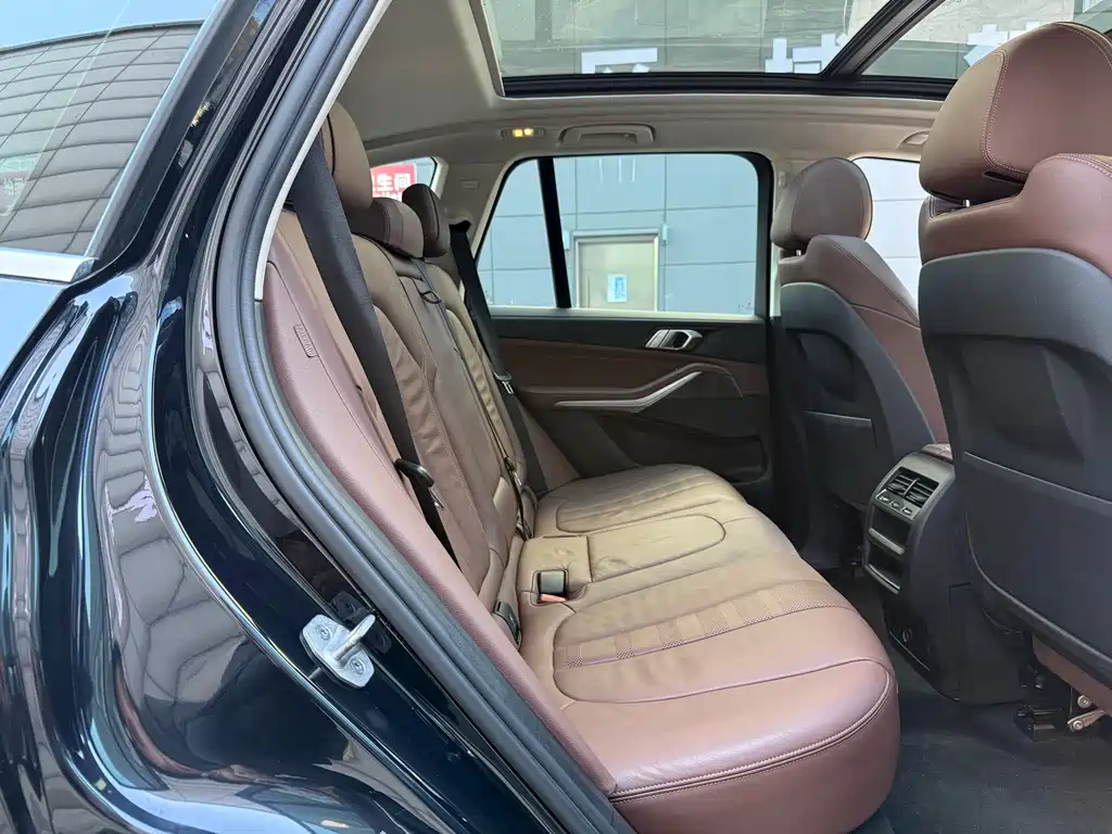 BMW X5 (Import) — фото 13