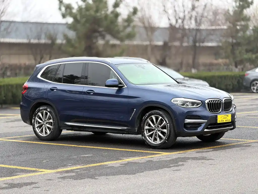 BMW X3 — фото 3