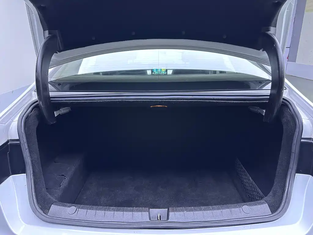 BYD Qin Pro NEV — фото 14