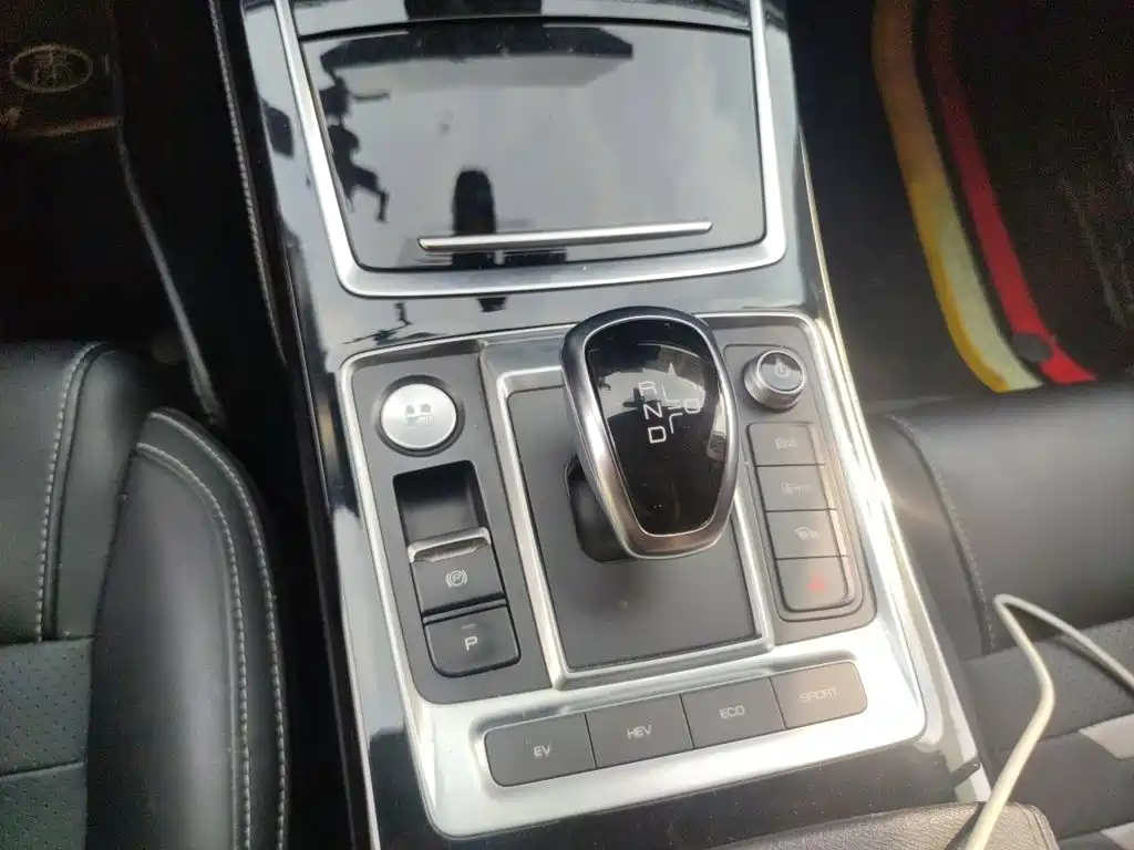 BYD Qin Pro NEV — фото 6