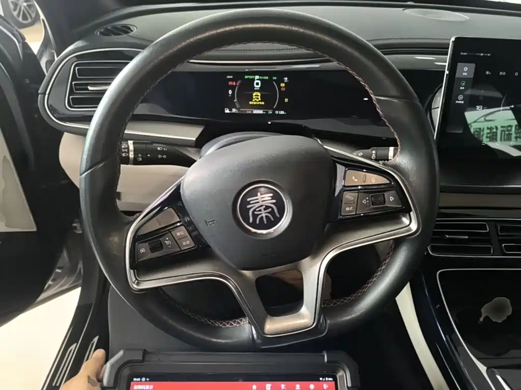 BYD Qin PLUS — фото 10