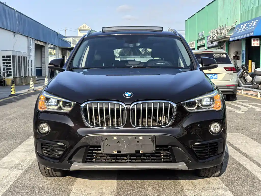 BMW X1 — фото 2
