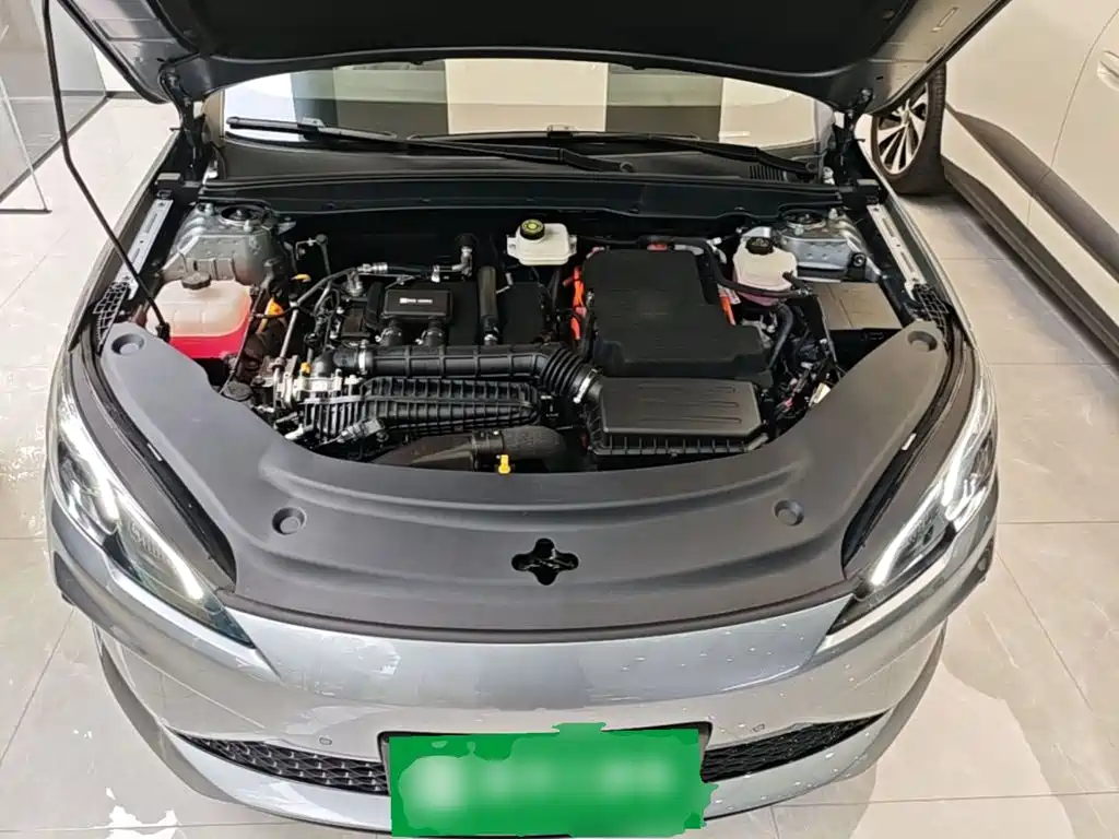 BYD Seal 05 DM-i — фото 24