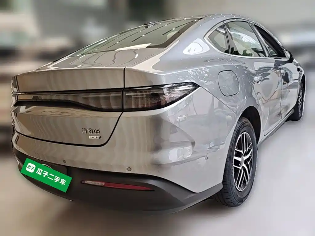 BYD Seal 05 DM-i — фото 9