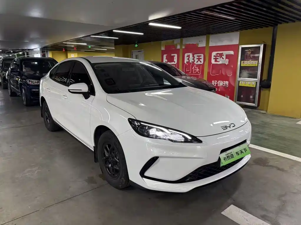 BYD Seal 05 DM-i — фото 2