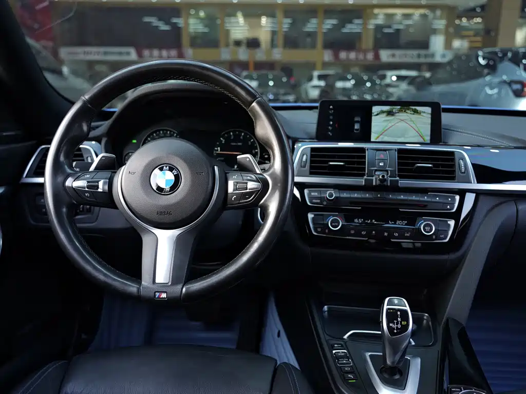BMW 3 Series GT — фото 8