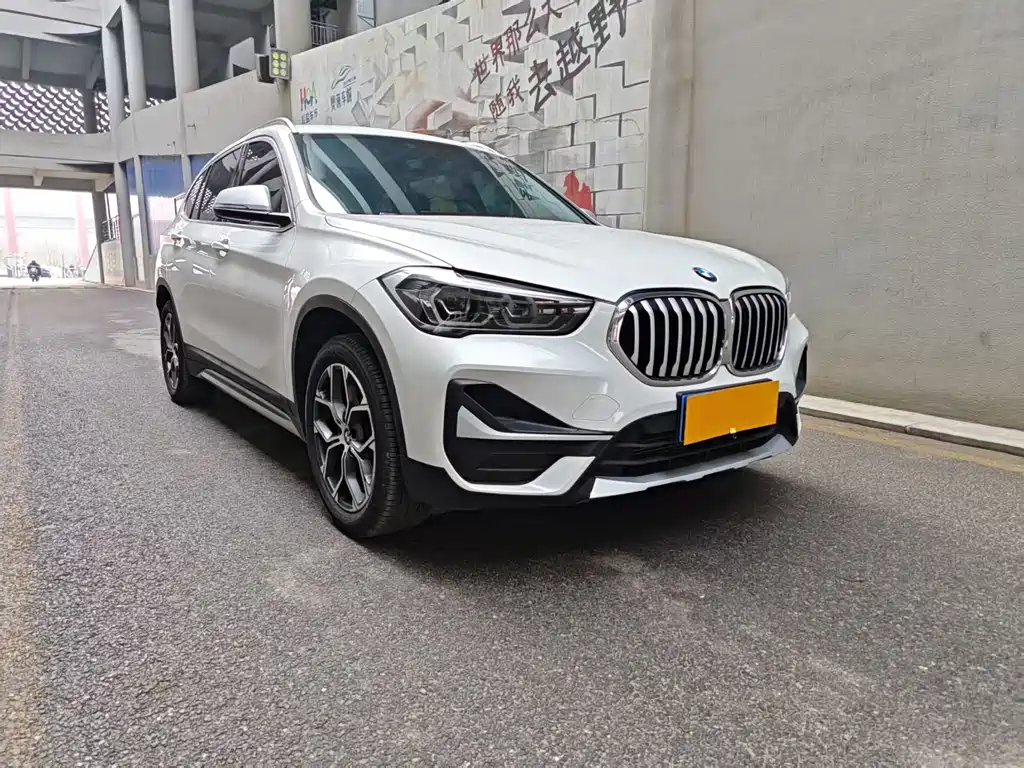 BMW X1 — фото 3