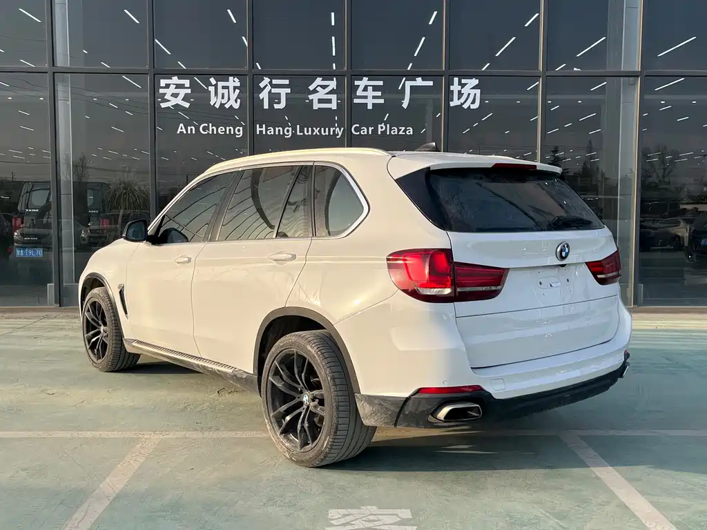 BMW X5 (Import) — фото 17