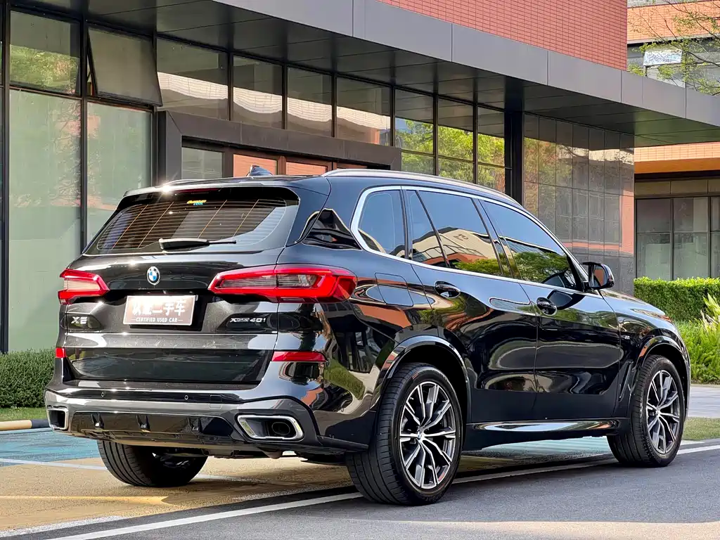BMW X5 (Import) — фото 6