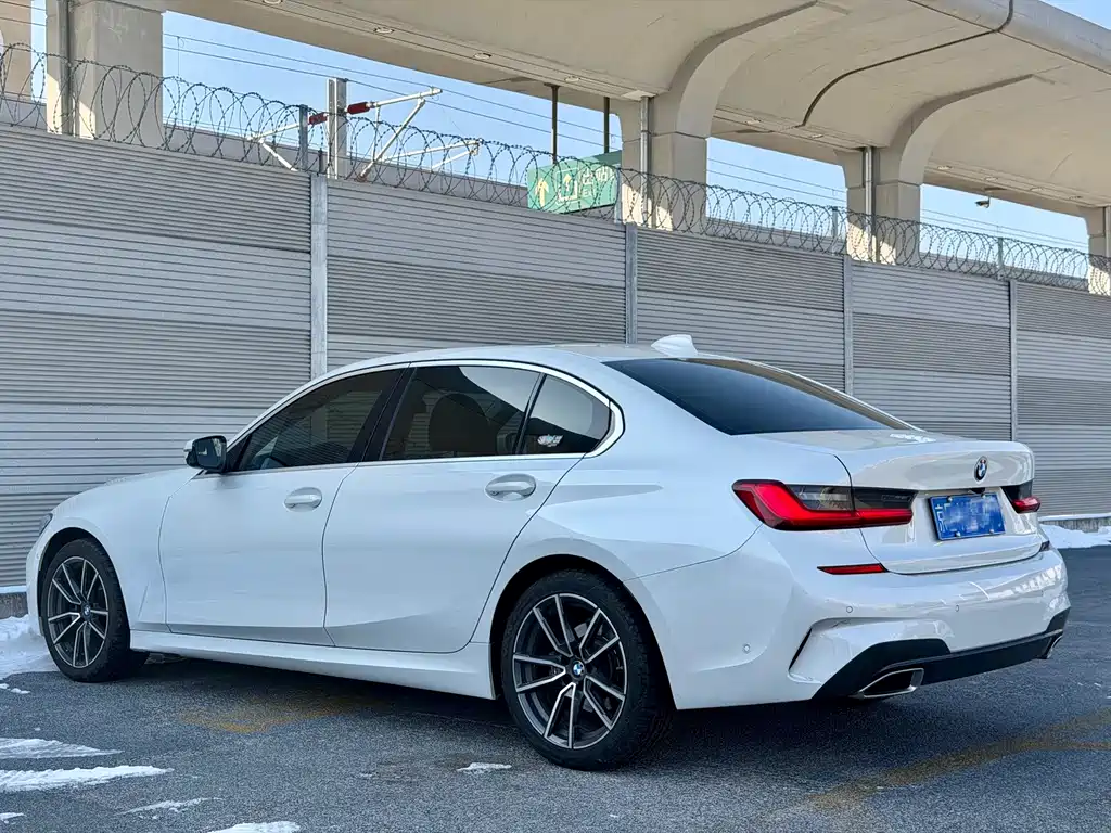 BMW 3 Series — фото 4