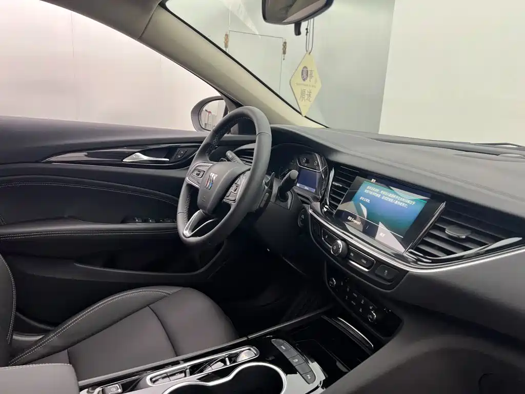 Buick Regal — фото 15