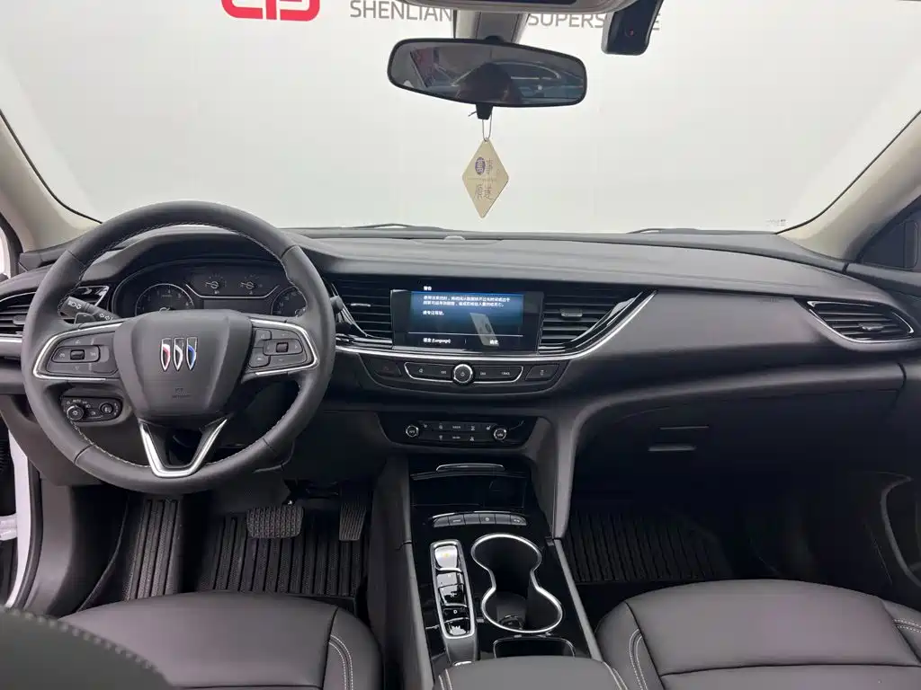 Buick Regal — фото 7