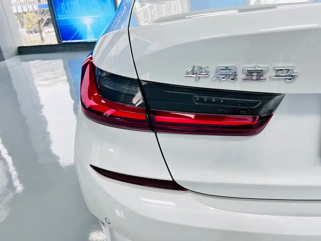 BMW 3 Series — фото 10
