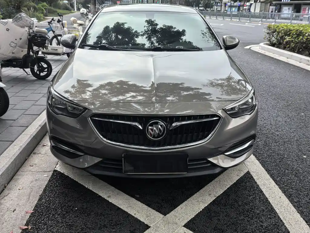 Buick Regal — фото 2