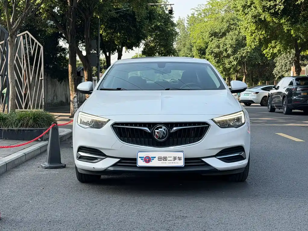 Buick Regal — фото 2
