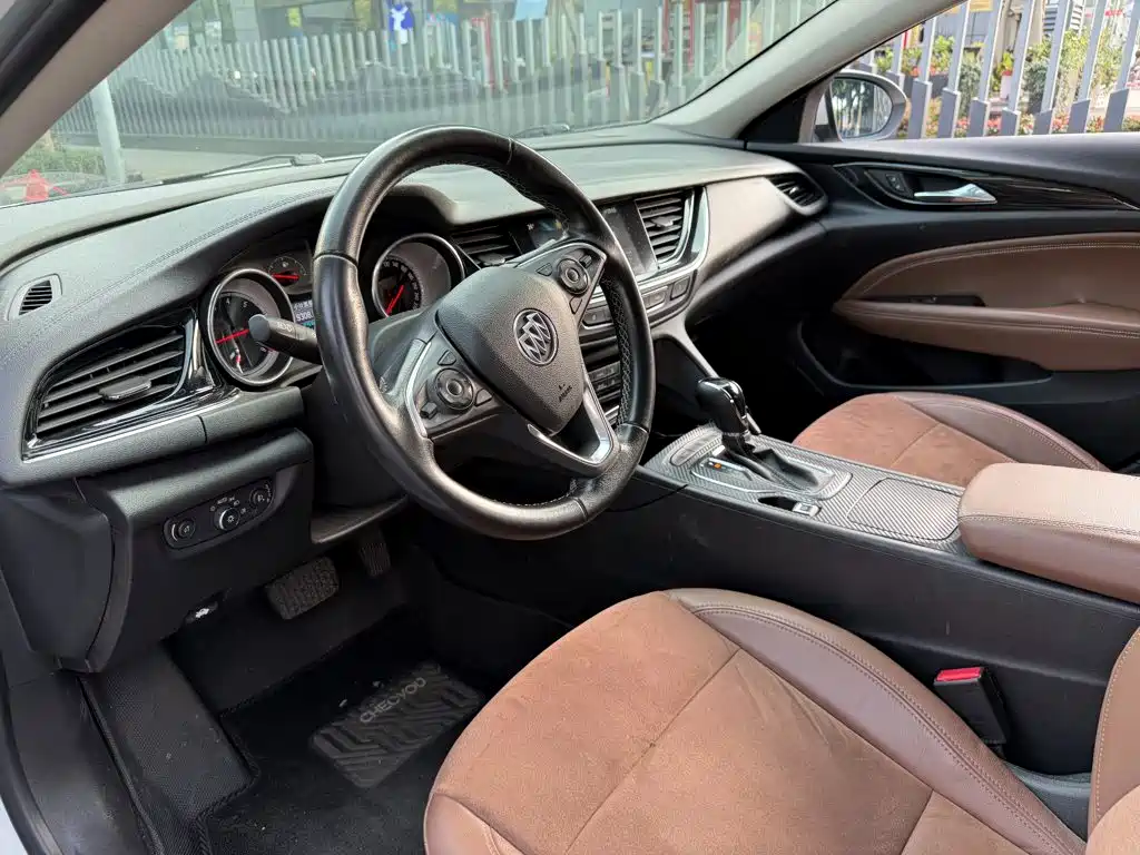 Buick Regal — фото 7