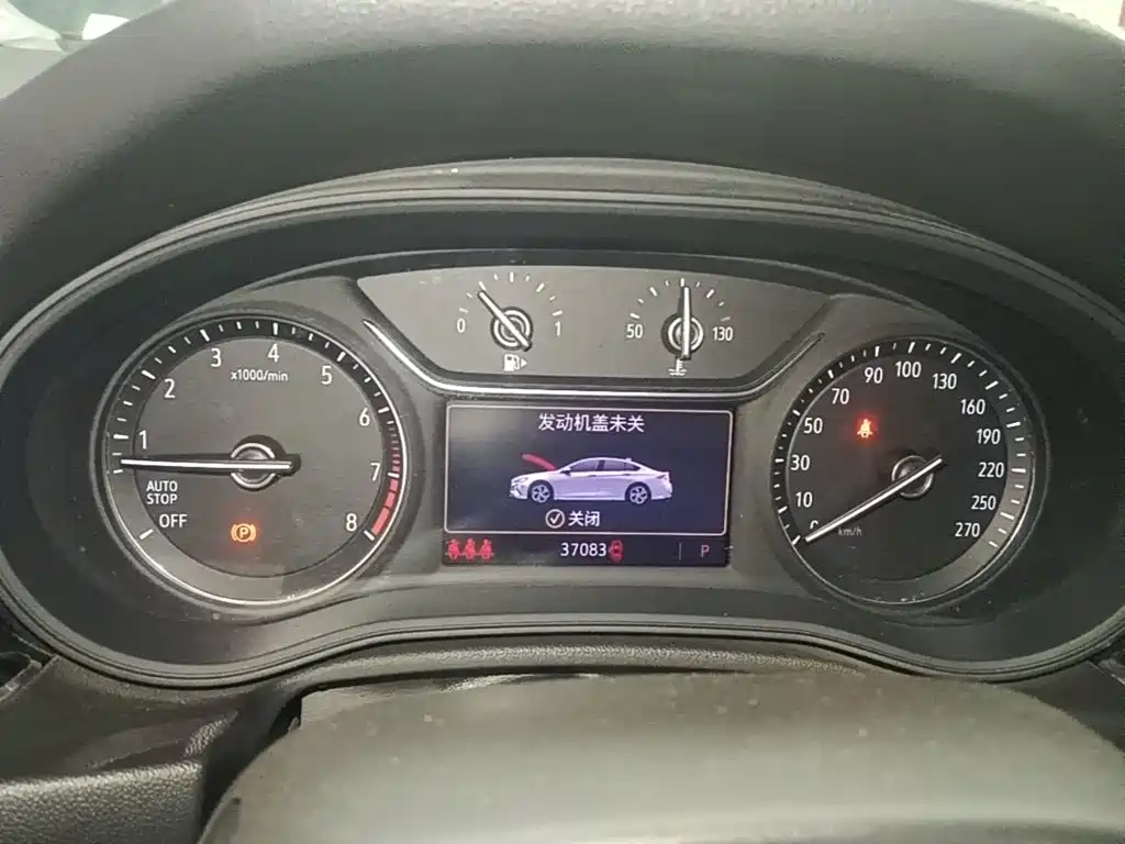Buick Regal — фото 11