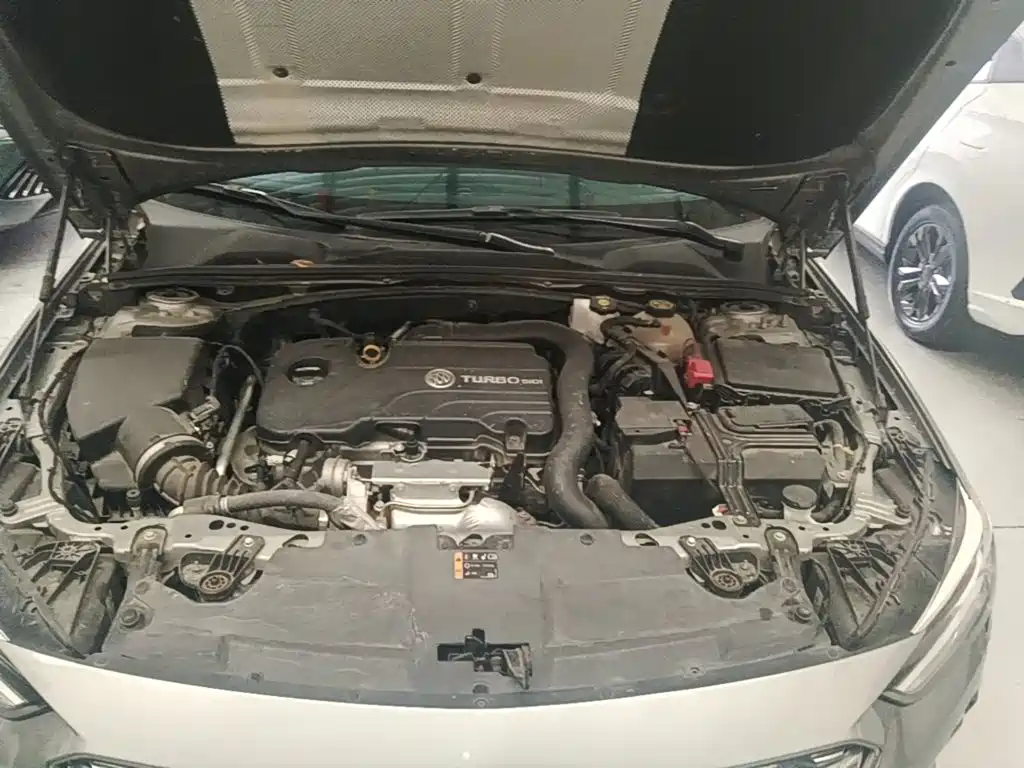 Buick Regal — фото 19