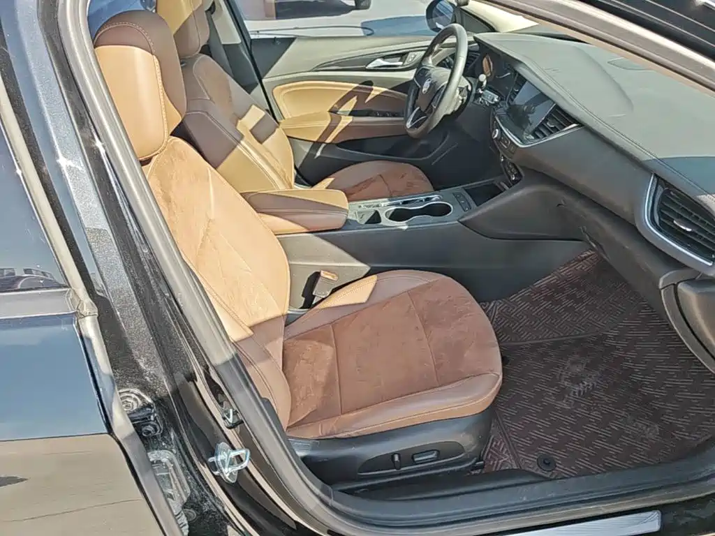 Buick Regal — фото 24