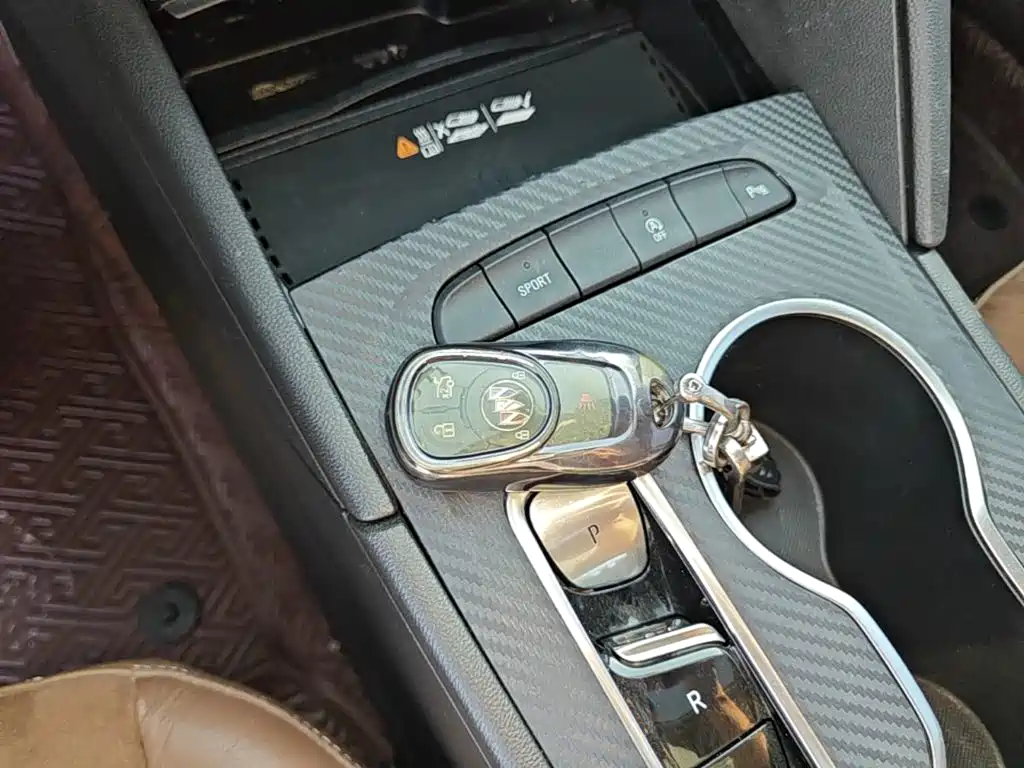 Buick Regal — фото 8