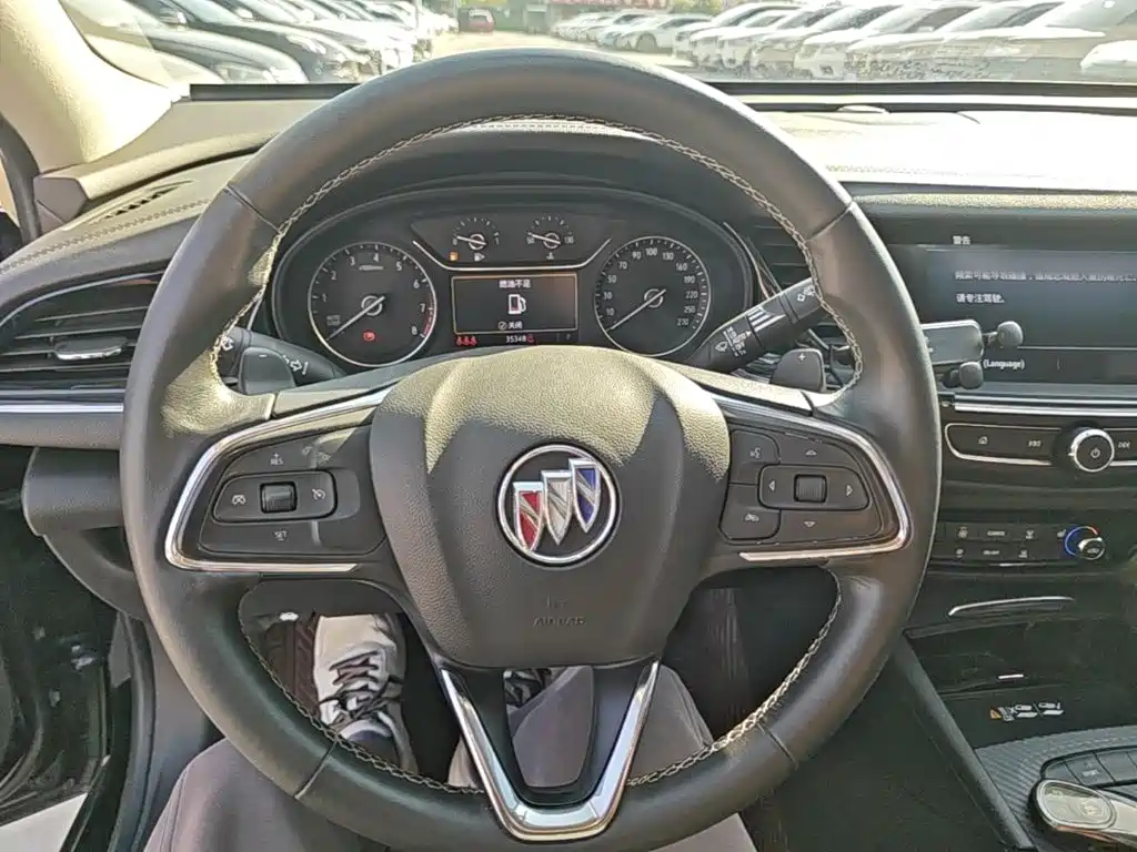 Buick Regal — фото 10