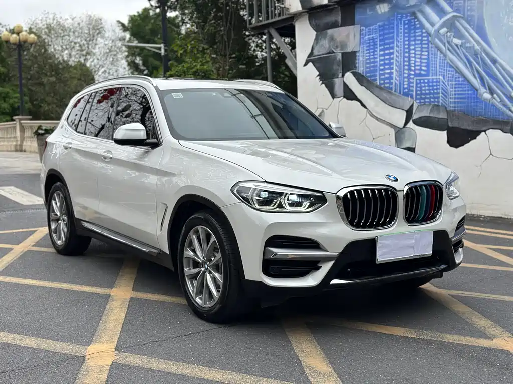 BMW X3 — фото 3
