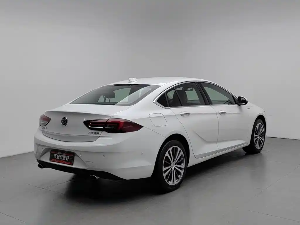 Buick Regal — фото 2