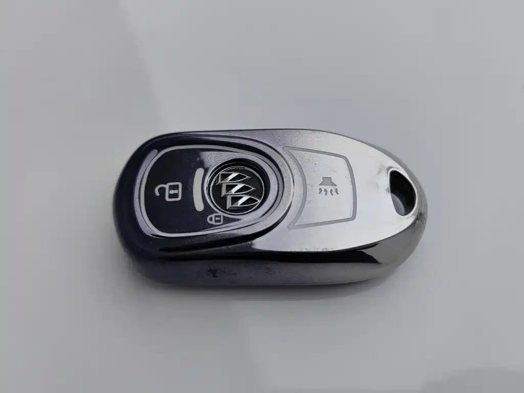 Buick Regal — фото 19