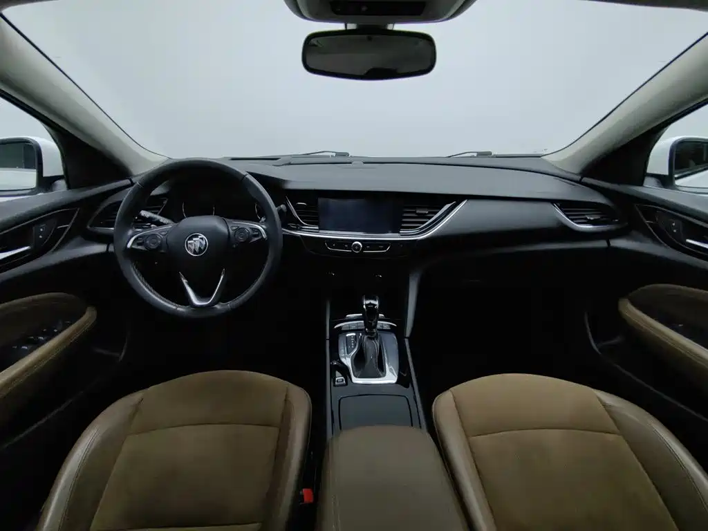 Buick Regal — фото 5