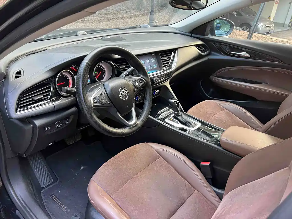 Buick Regal — фото 9