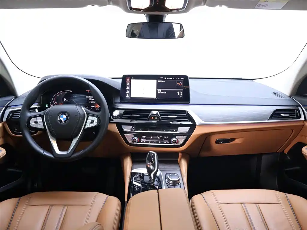 BMW 6 Series GT — фото 13