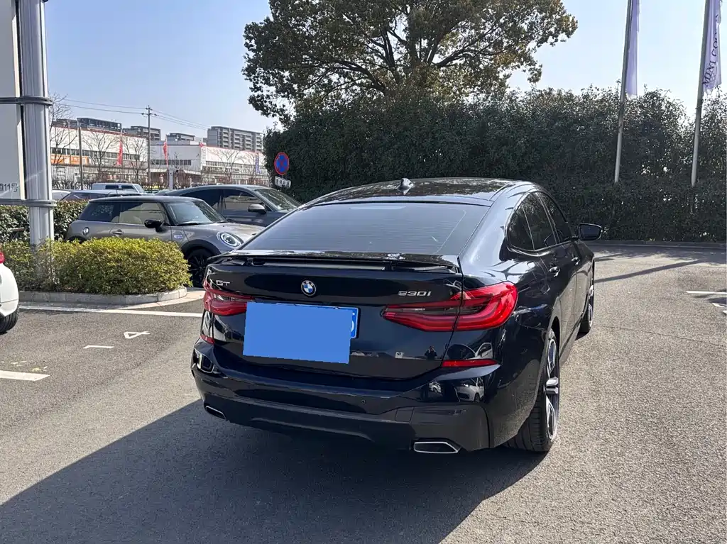 BMW 6 Series GT — фото 11