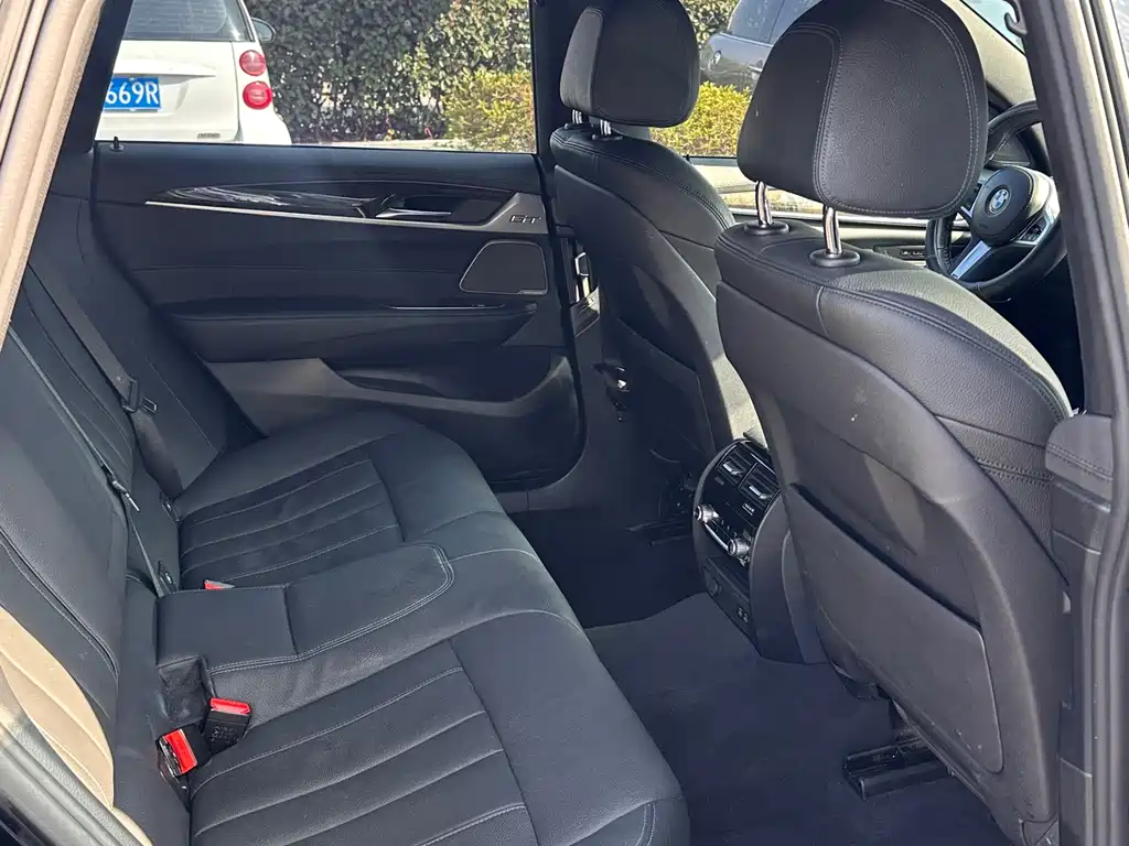 BMW 6 Series GT — фото 5