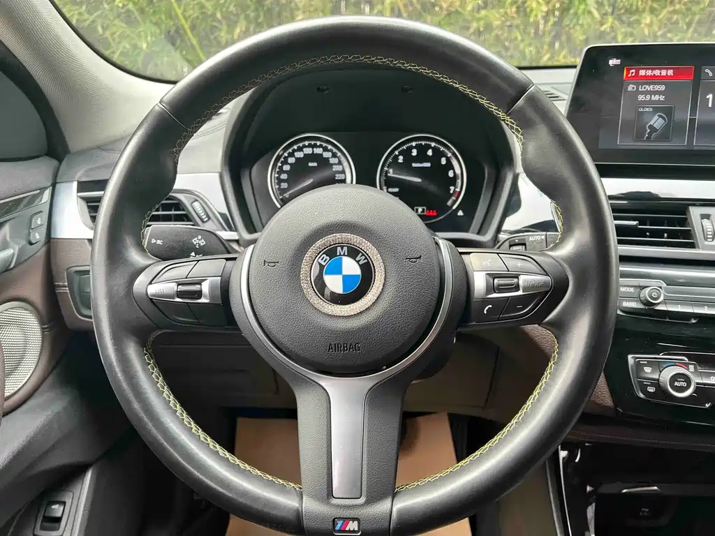 BMW X2 — фото 6